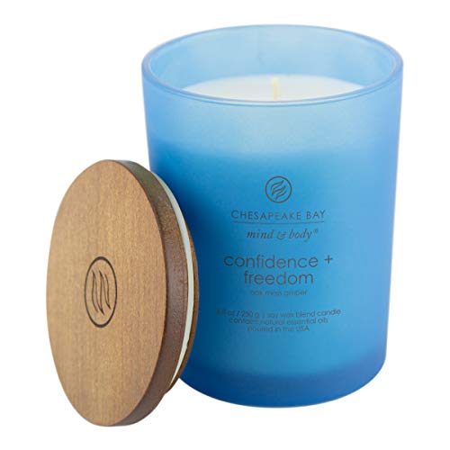 Chesapeake Bay Scented Candle - Confidence + Freedom (Oak Moss Amber)