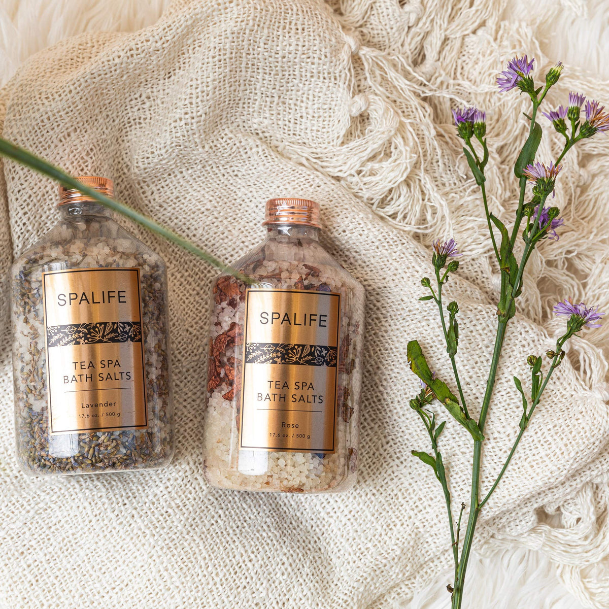 Soothing Petal-Infused Effervescent Mineral Bath Salts